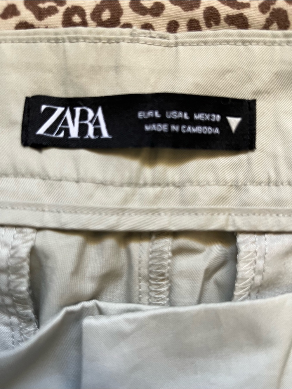 Zara Khaki Pleated Wide-Leg Cargo Pants Size L NWOT - Picture 7 of 8